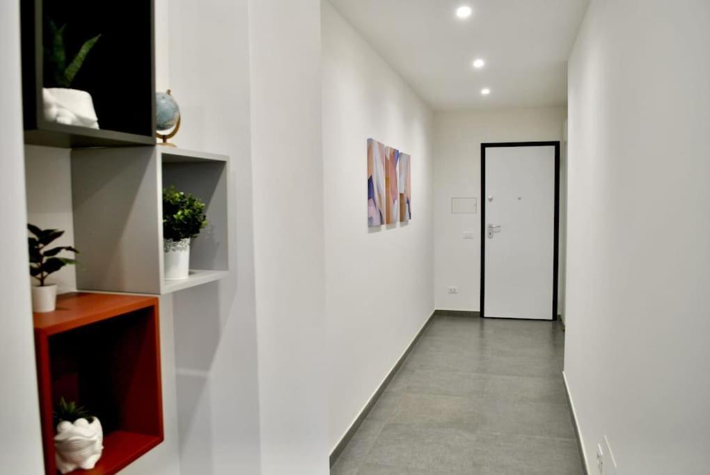 White Mary House For Two People * Rom